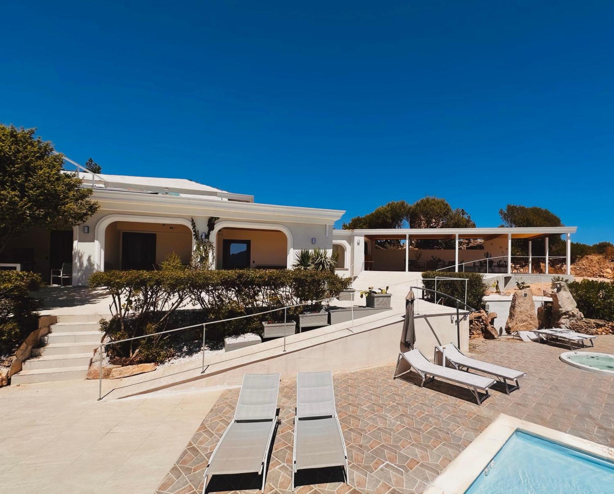Domo S'Altura Hotel Porto Rotondo Bagian luar foto